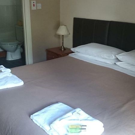 The New Swan Hotel سوانسي المظهر الخارجي الصورة